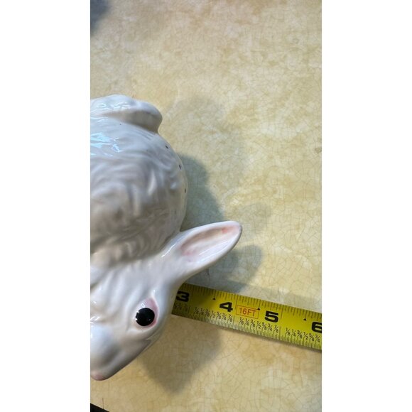 Vintage Ceramic Rabbit & Guinea Pig Salt & Pepper Shakers - Picture 8 of 9